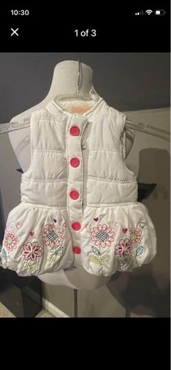 Girls White puffer vest