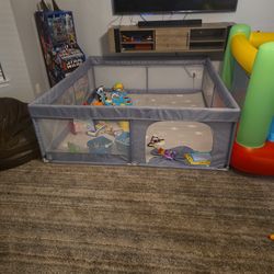 Baby Playpen 79x71in
