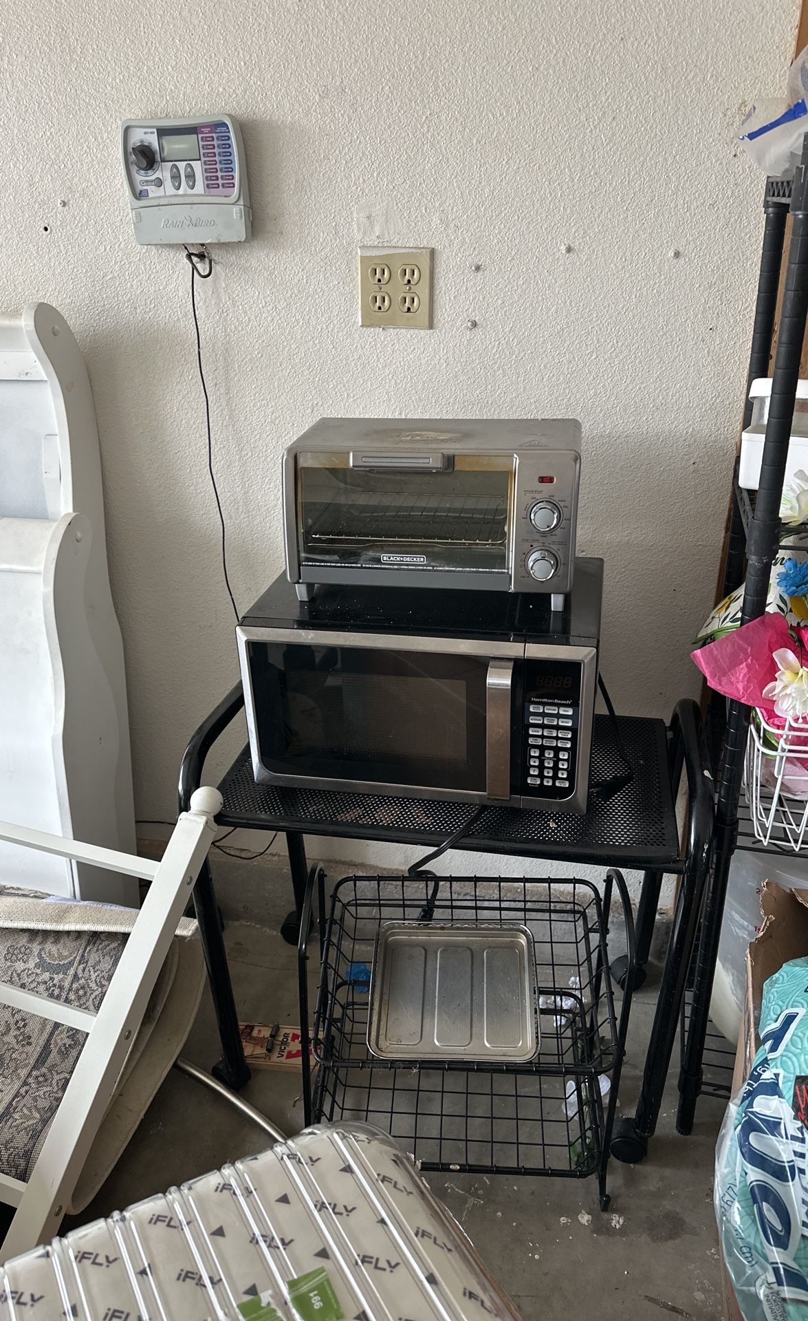 Microwave And Small Grill