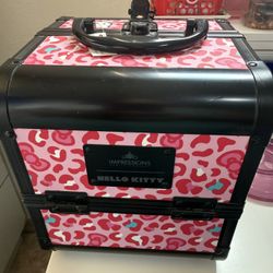 Hello Kitty Make Up Box 