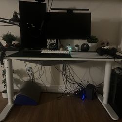 IKEA White Stand/Sit Desk 