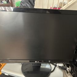LG 23” Flatron Monitor Screen W2241T 