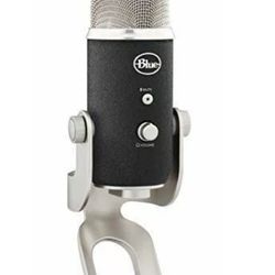 Blue Yeti USB Microphone - Silver