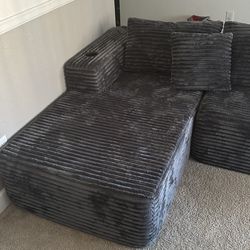 Sectional couch