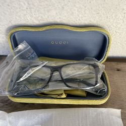 Brand New Gucci Glasses original I don’t need It anymore $350