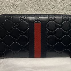 Navy Blue Gucci Zippy Wallet