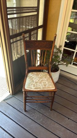 4 oak dining chairs