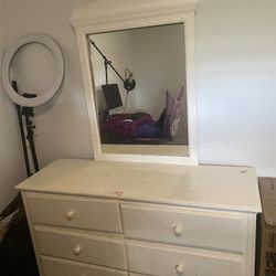 Dresser with Mirror 