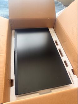 LG UltraGear 27” IPS Gaming Monitor
