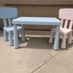 IKEA Kids Pink & Blue Mammut Table & Chairs 