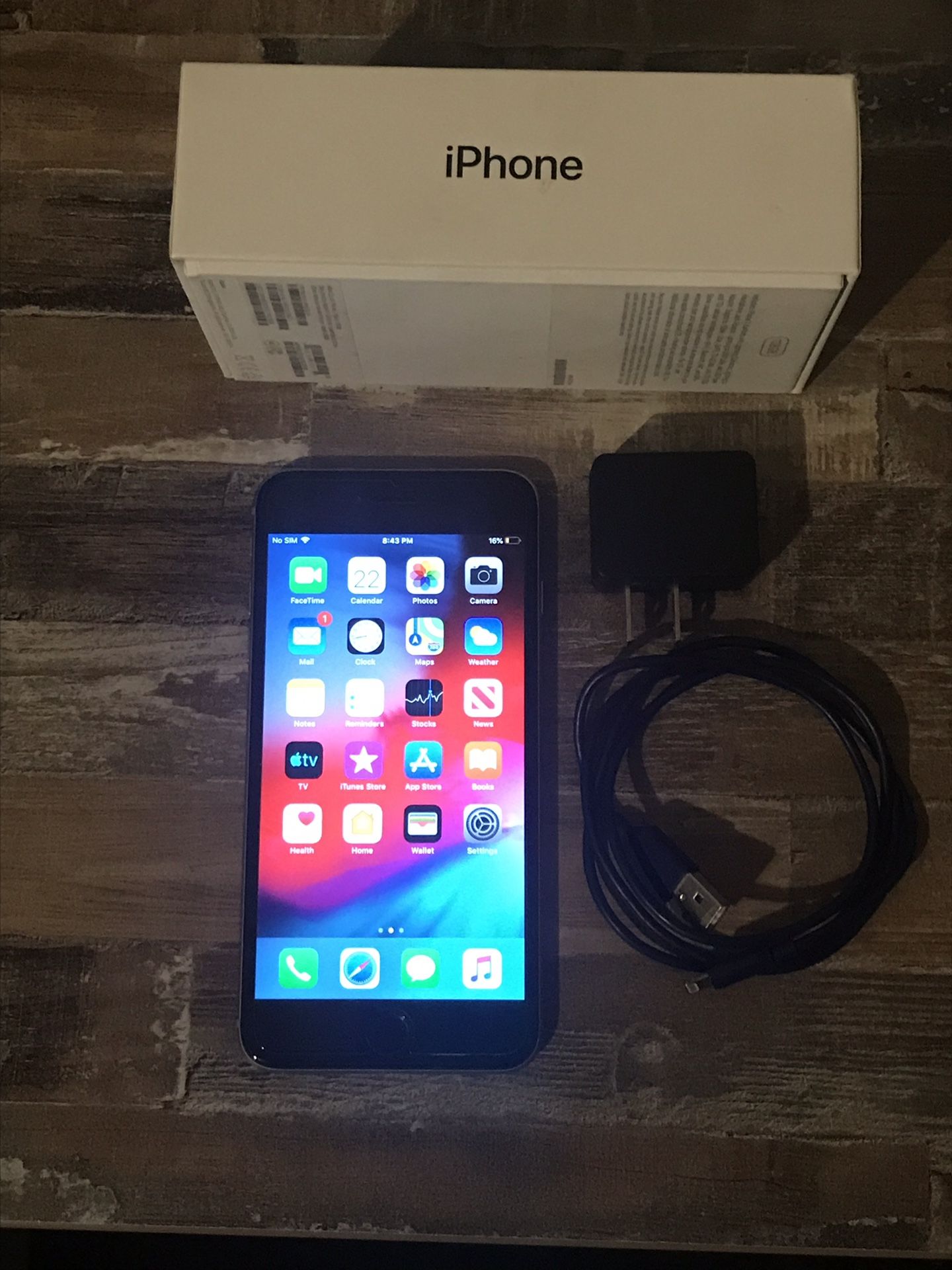 iPhone 6 Plus 16 GB factory unlocked