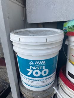 AVM Paste 700
