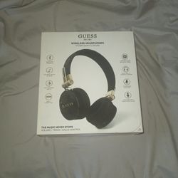 Guess Wireless Headphones 