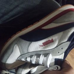 Women's Puma Shoes