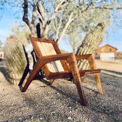 Handcrafted Walnut Mid-Century Modern Lounge Chair