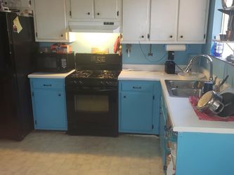Kitchen Countertop Refinishing