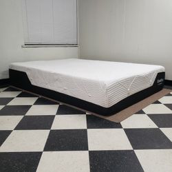 Queen size mattress - can DELIVER almost anywhere for $20 extra - please see all photos and read everything 🙂