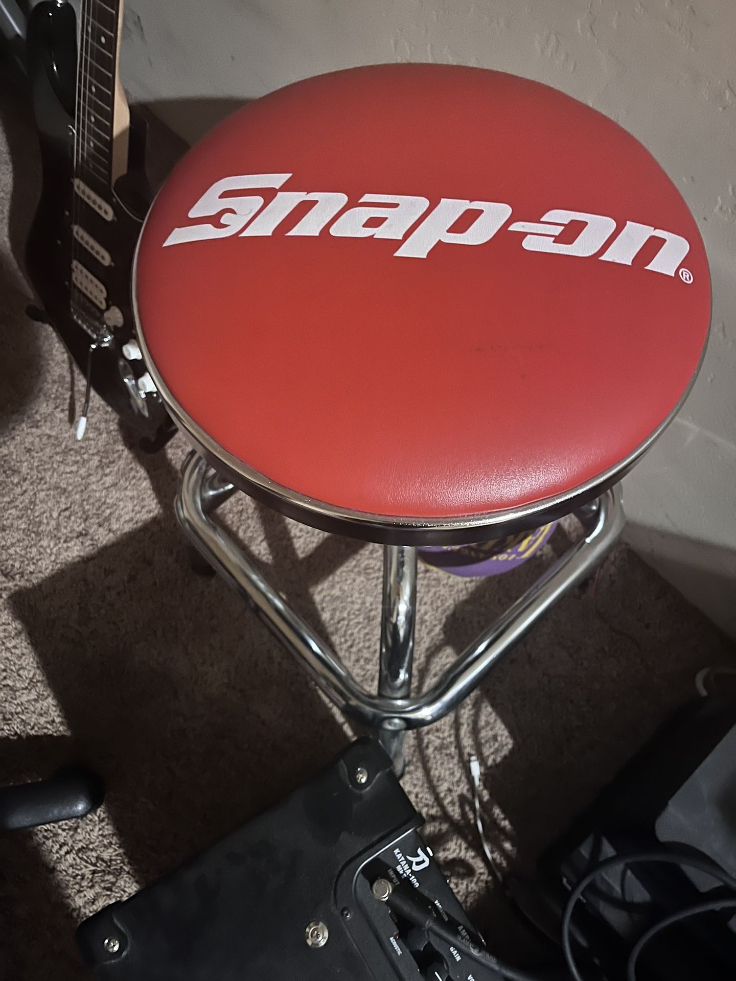 Snap-On Adjustable Stool