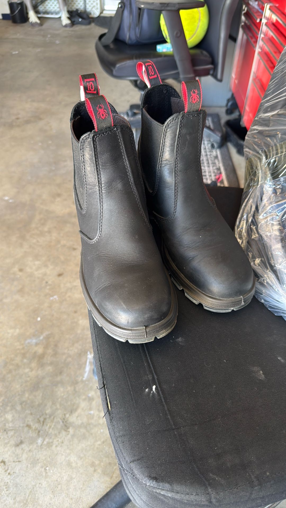 Redback Boots