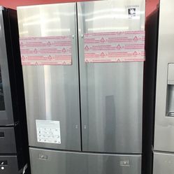 New Scratch And Dent Samsung 28.7 Cu Ft Stainless Steel French Door Fridge. 1 year Warranty 