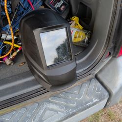 Auto Darkening Welding Helmet