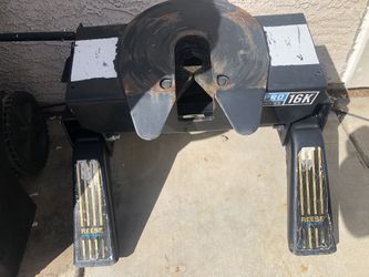 Fifth Wheel Hitch