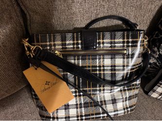 Patricia Nash set  Irvin Bucket Bag/Crossbody signature black and white plaid crossbody bag