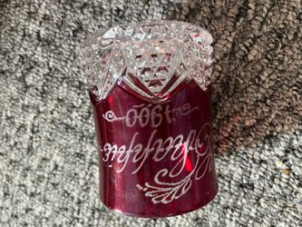 Red glass 1900