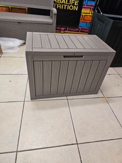 45g Storage Deck box