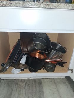 Mixed Pots and Pans Cookware Lot 5$ each