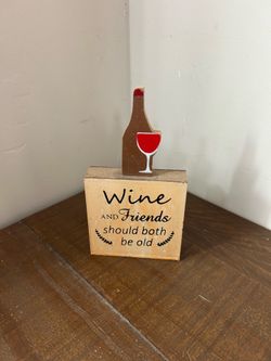 Cute little wine lovers decor