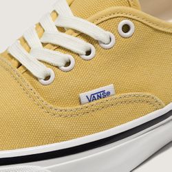 Women’s 7/Mens 5.5 Vans Golden Haze/White NIB