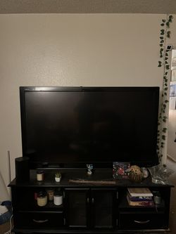 60 Inch Sharp Flat Screen