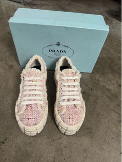 Prada platform