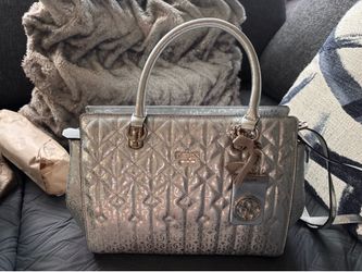 Guess bag