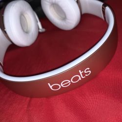 Beats solo 3 Rose Gold