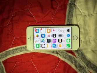 iPhone SE 1st Gen Gold - Great Condition