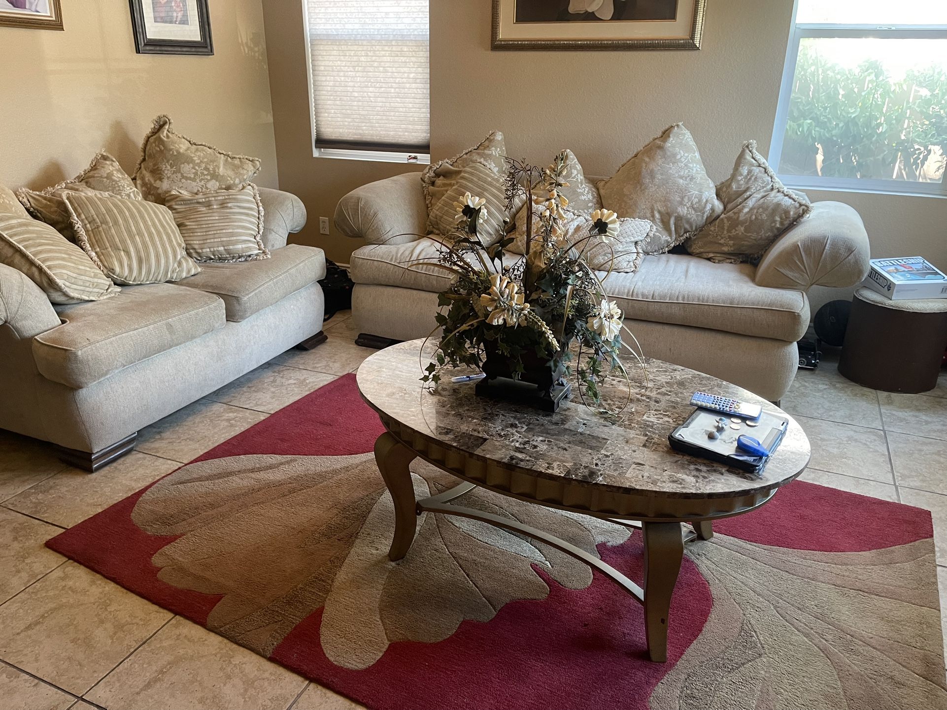 Sofa Set and Center Table