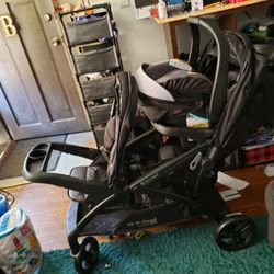 Baby Trend Sit N Stand 2.0 Madrid Black