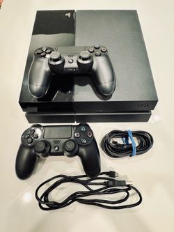 Playstation 4 (PS4)