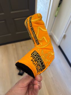 Scotty Cameron limited edition headcover