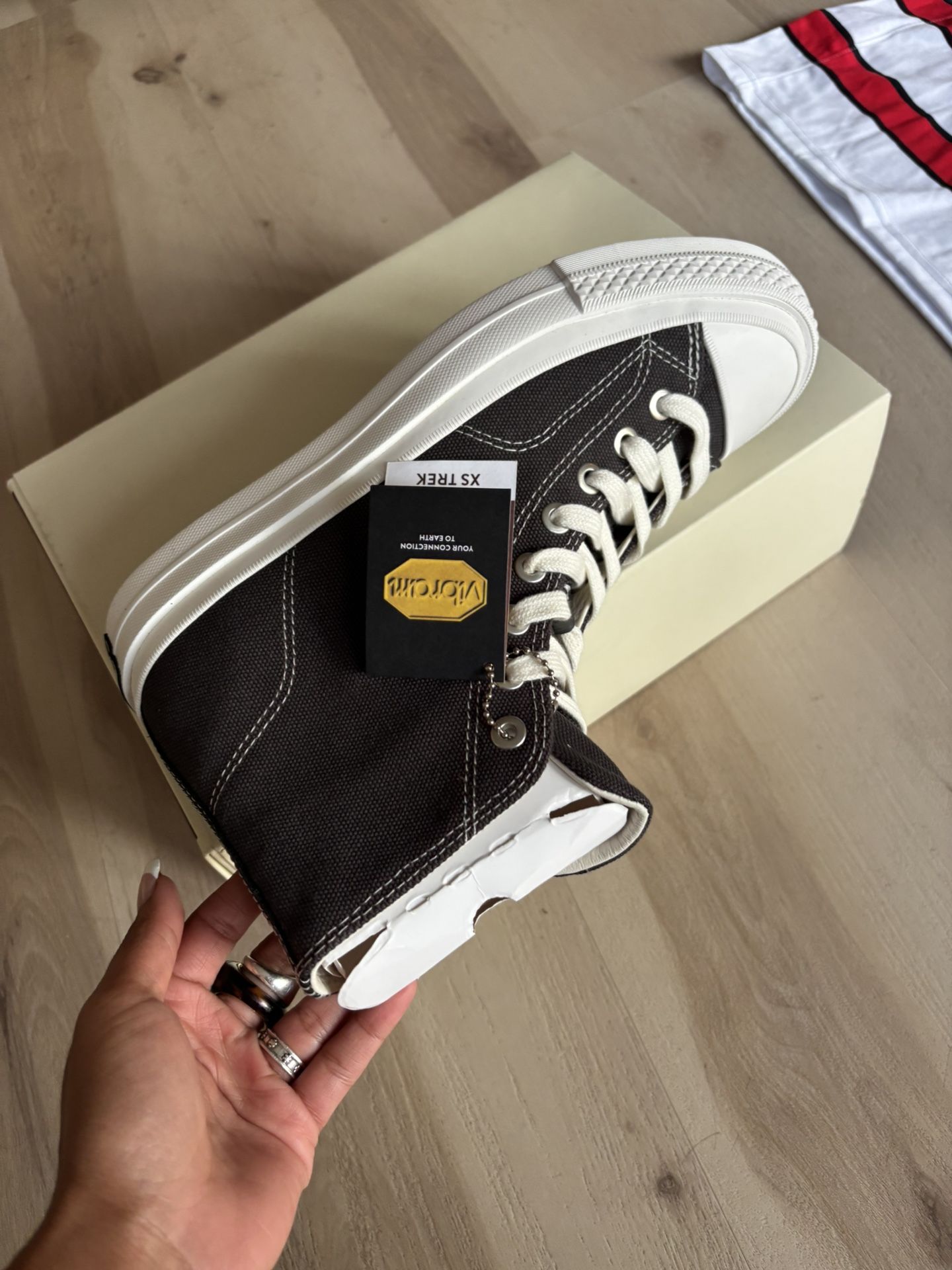 First String Converse