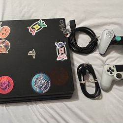 PS4 Slim W/ 2 Controllers 