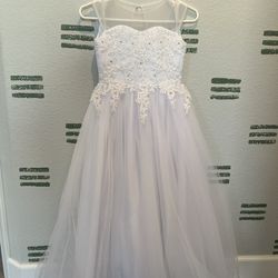 Girl’s White Dress - 8/9 Yr Old