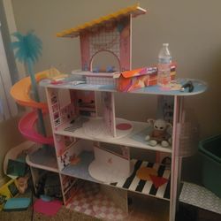 LOL Fashion Doll House
