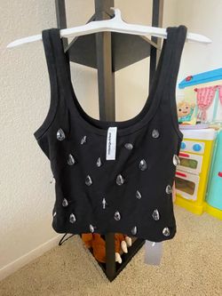 New women’s missguided top large new
