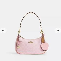 Teri Shoulder Bag Powder Pink Coach 