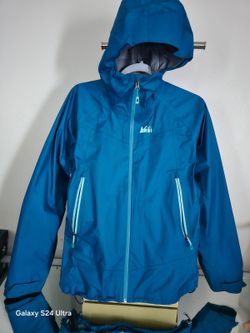 REI RAIN JACKET FOR WOMEN 