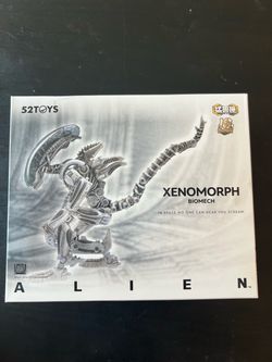 52Toys Beastbox Alien Xenomorph transforming figure like new