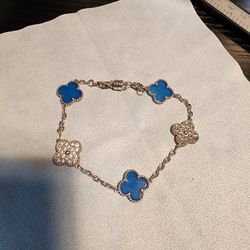 Clover Moissanite Bracelet